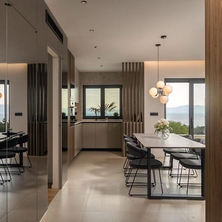 Villa Ameli Apartment With Swimming Pool غييكا المظهر الخارجي الصورة