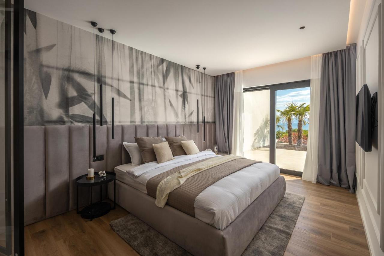 Villa Ameli Apartment With Swimming Pool غييكا المظهر الخارجي الصورة
