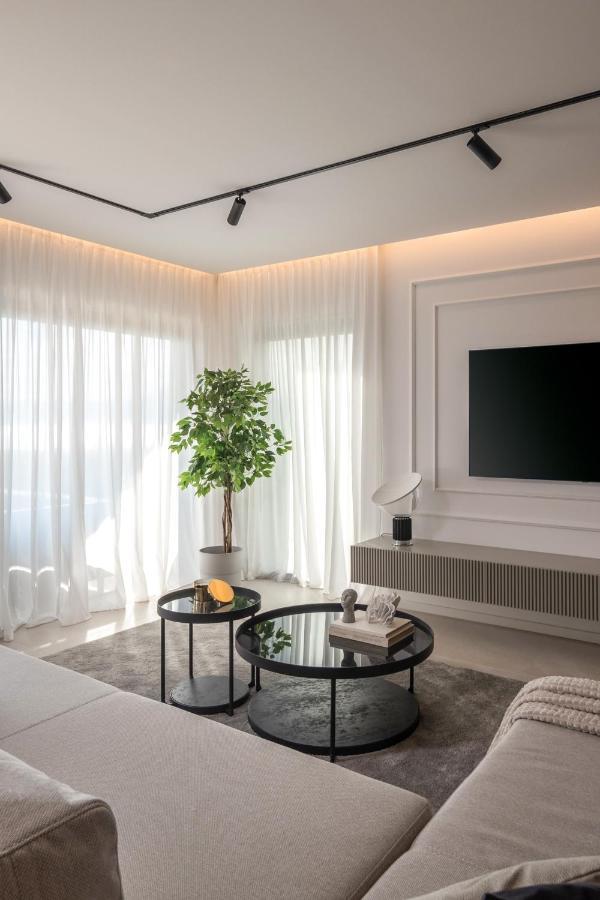 Villa Ameli Apartment With Swimming Pool غييكا المظهر الخارجي الصورة