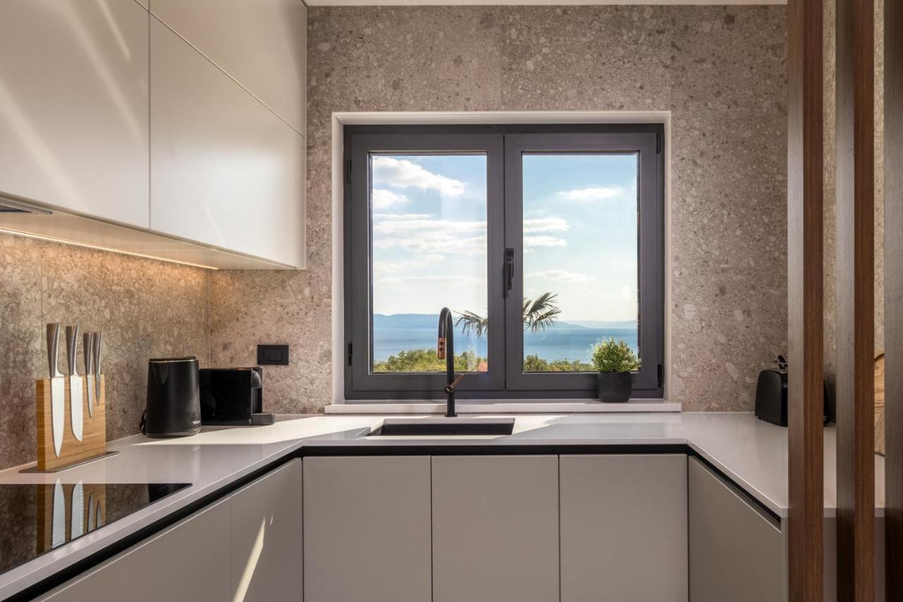 Villa Ameli Apartment With Swimming Pool غييكا المظهر الخارجي الصورة