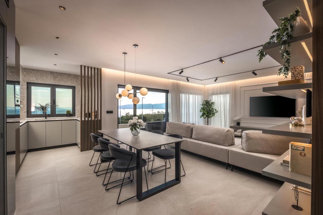 Villa Ameli Apartment With Swimming Pool غييكا المظهر الخارجي الصورة