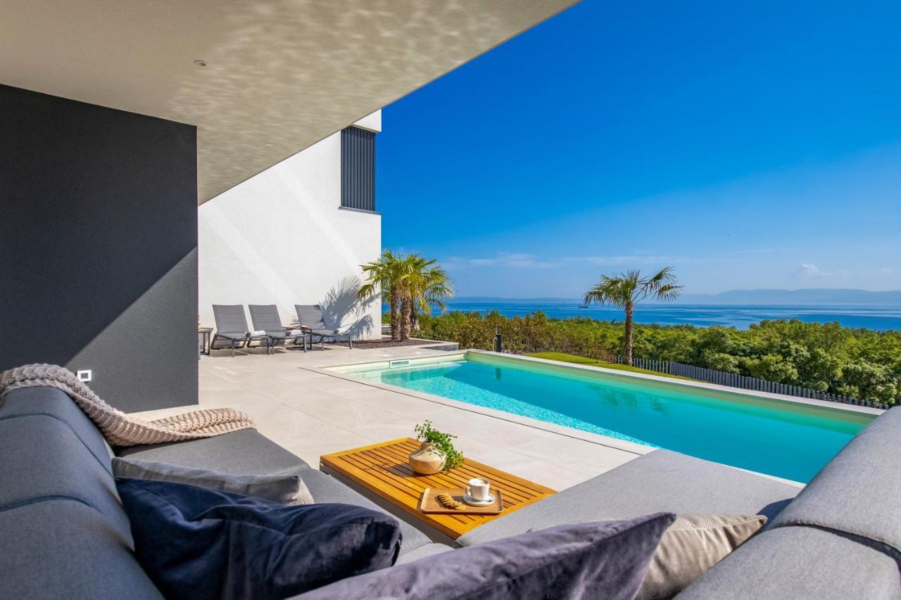 Villa Ameli Apartment With Swimming Pool غييكا المظهر الخارجي الصورة