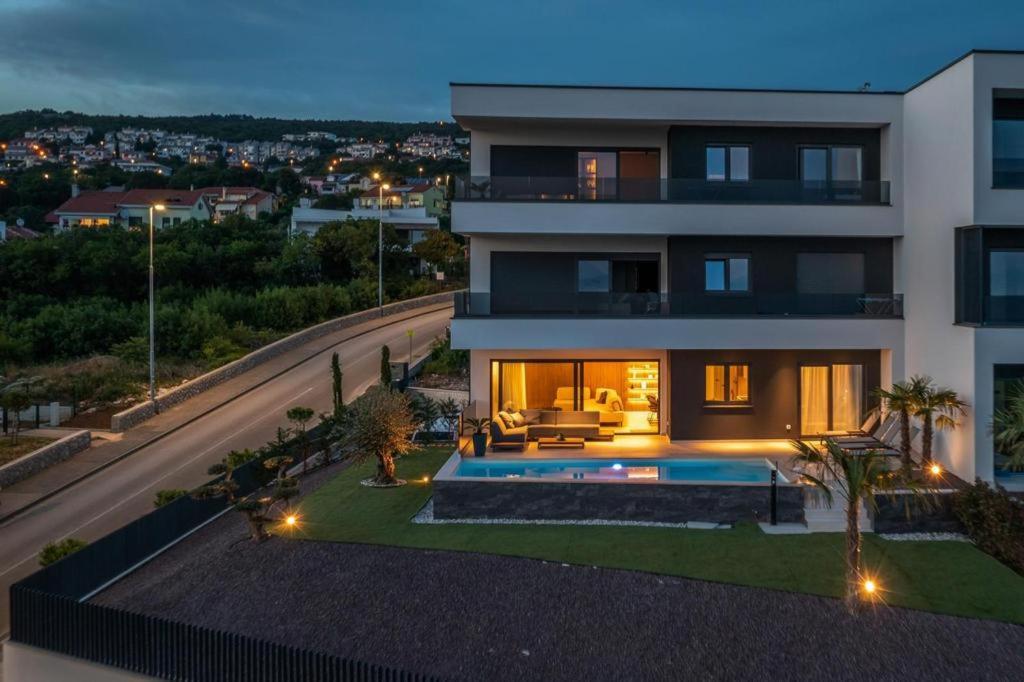 Villa Ameli Apartment With Swimming Pool غييكا المظهر الخارجي الصورة
